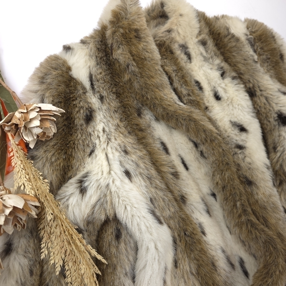 Style VI Ltd Fur Coat -type unknown- Women's One Size - Picture 4 of 14